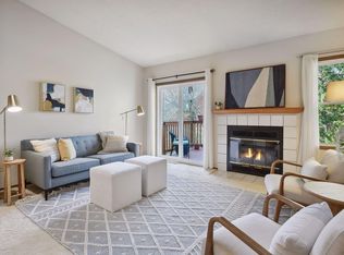 7270 Bren Ln, Eden Prairie, MN 55346