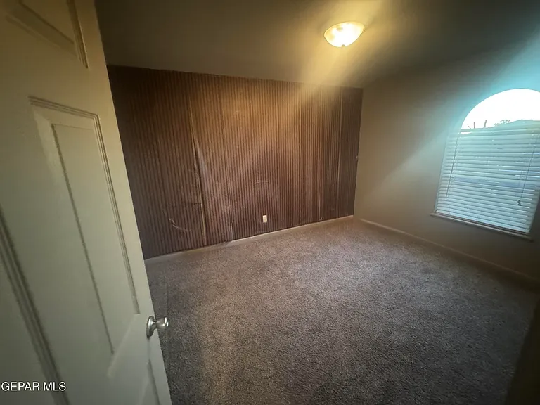 6437 Dawn Dr — Photo 12