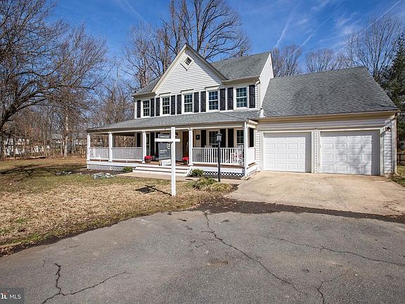 Extra large 2 car garage.