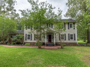 150 Southgate Dr, Starkville, MS 39759