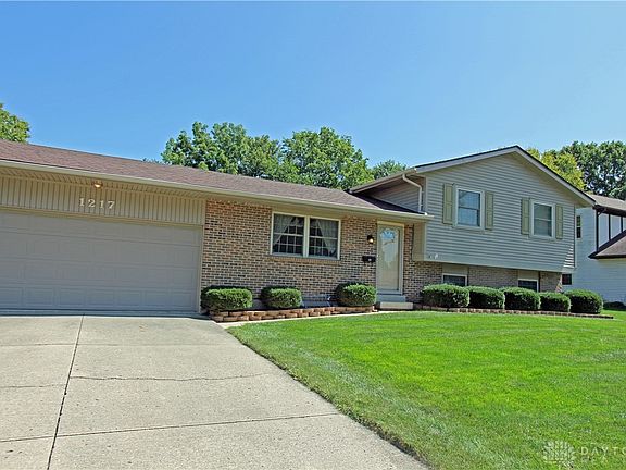 2nd image of 1217 Northbrook Ln