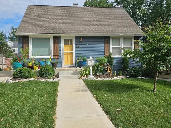 638 Dixie St, Liberty, MO 64068