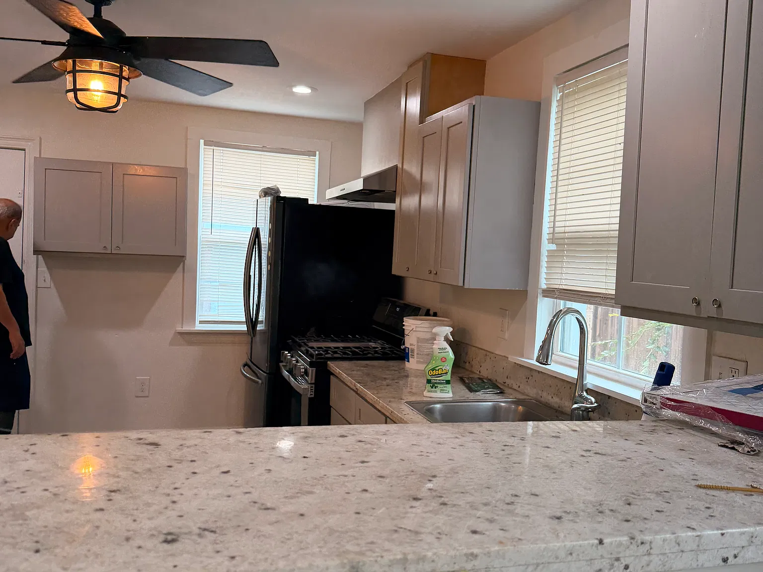 3 bed, 2.5 bath, $1,375 — Photo 2