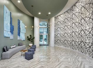 52 SW 10th St, Miami, FL 33130