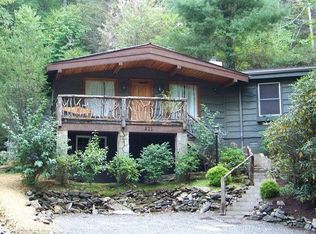 811 Payne Branch Rd, Blowing Rock, NC 28605