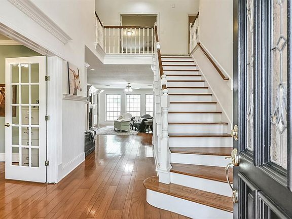 4th image of 1802 Cloud Croft Dr