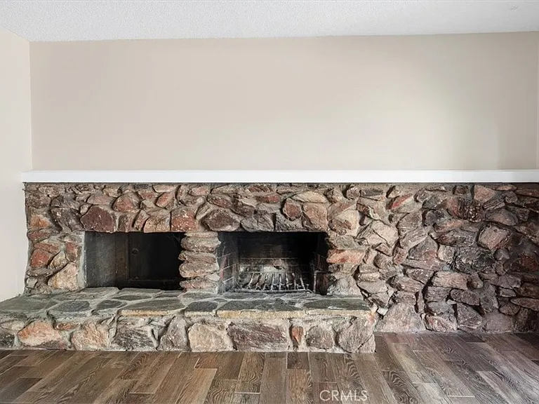 780 S Carriage Cir — Photo 17
