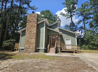 5590 Bellflower St, Fayetteville, NC 28314