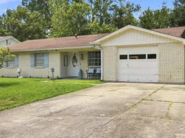 1423 Eastwood Dr, Slidell, LA 70458