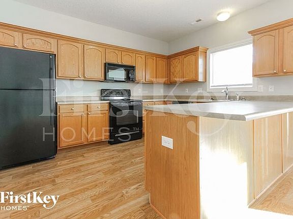 5th image of 6547 Locust Grove Dr