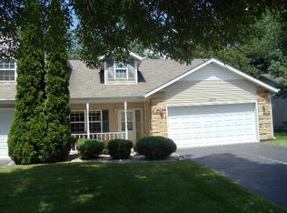 2237 Whispering Oaks Ct, Highland, IN 46322