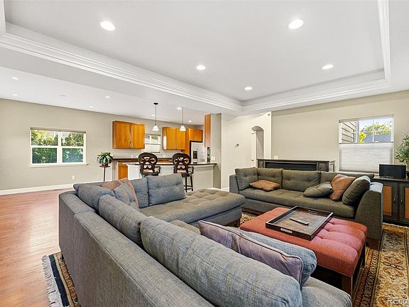 3rd image of 3960 Winona Court