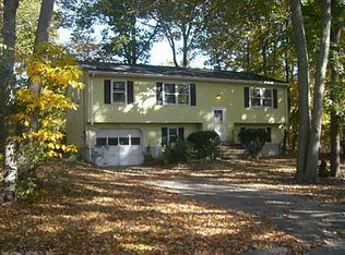 81 Laurelwood Dr, Niantic, CT 06357