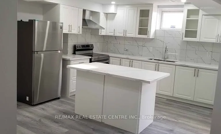 3 Upperlinks Dr #BASEMENT — Photo 18