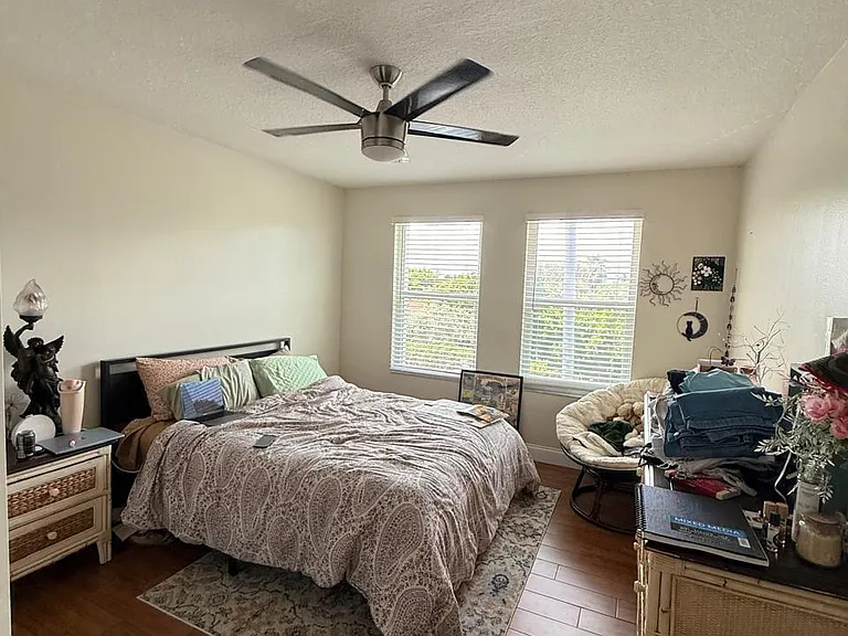 317 Villa Cir #317 — Photo 29