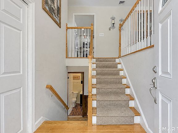 3rd image of 8 Pinewood Shores