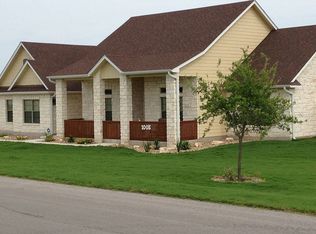 100 E Doucet Cv, Hutto, TX 78634