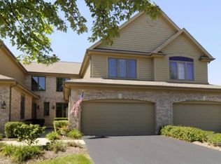 1N561 Augusta Ct, Winfield, IL 60190