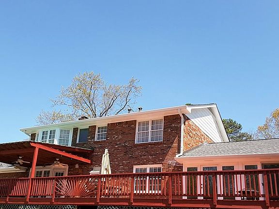 5th image of 2472 Flagsmoor Dr
