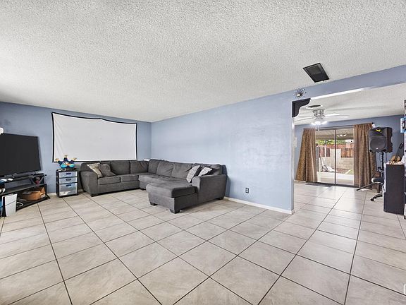 4th image of 3500 Columbus St