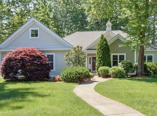 5 Sandpiper Ln, Merrimack, NH 03054