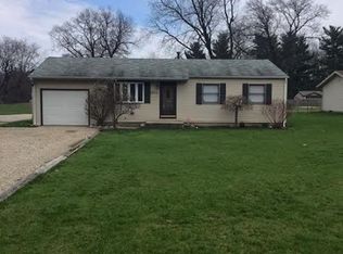 55104 Sundown Rd, South Bend, IN 46628