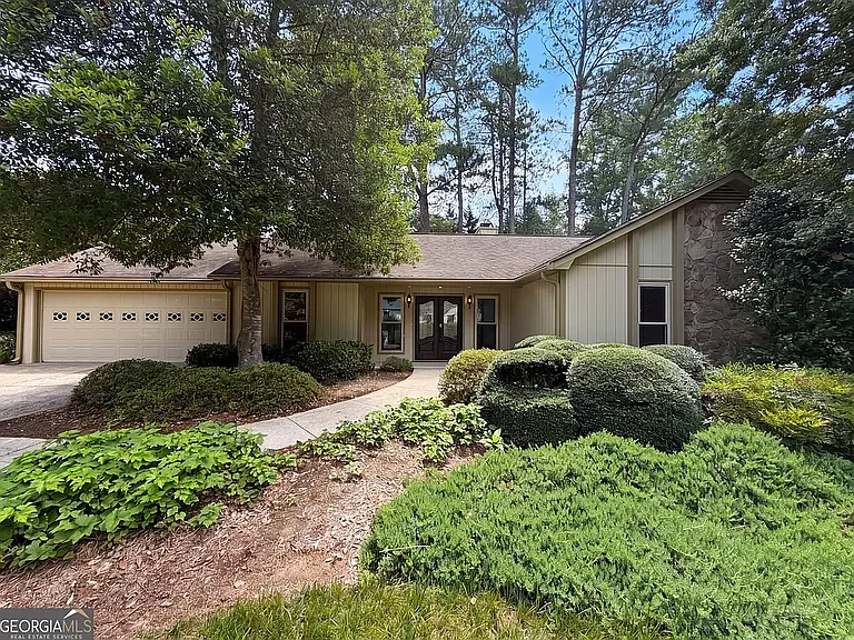 2120 Old Forge Way — Photo 8