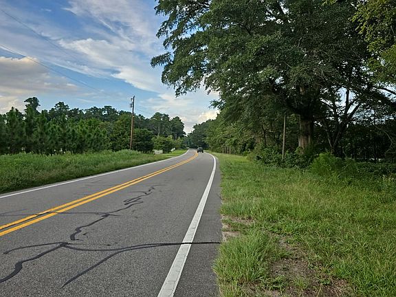 5th image of 20640 Old Wire Rd