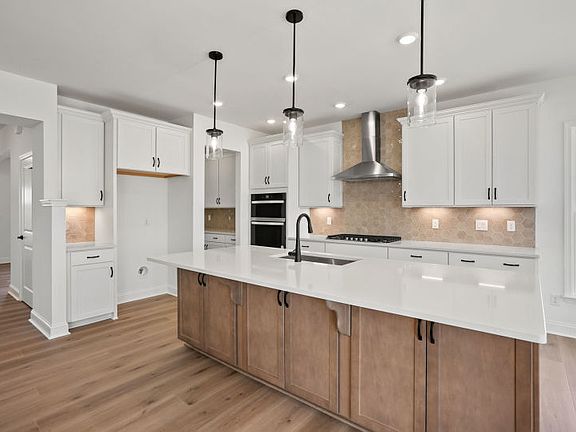 Beautiful Open Kitchen