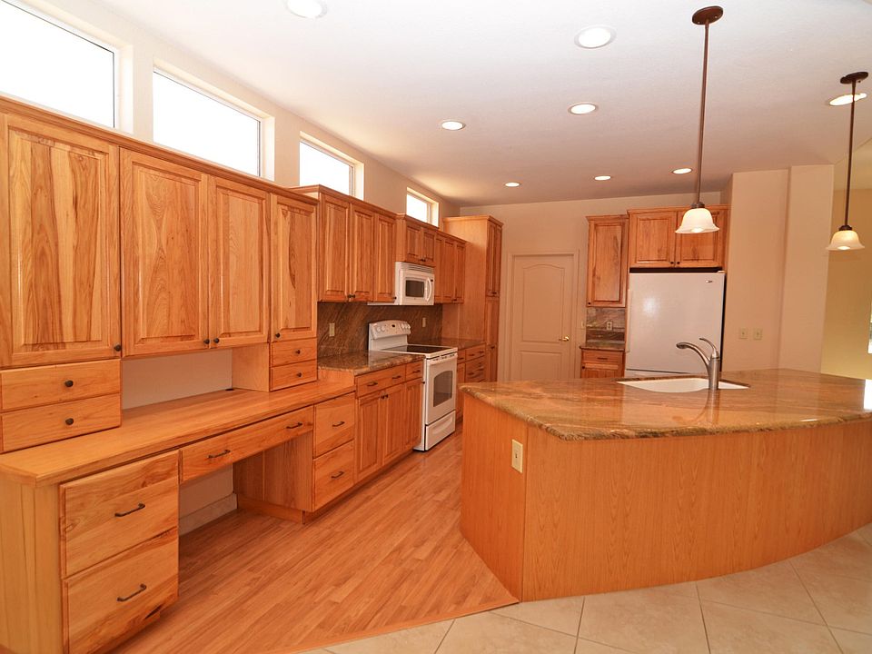 1st image of 2213 E Buster Mountain Dr