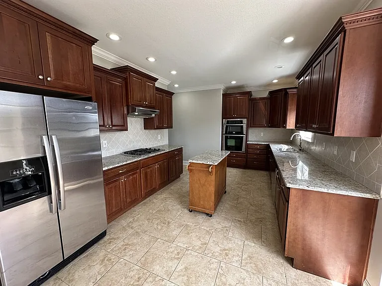 5511 Ginkgo Rd — Photo 6