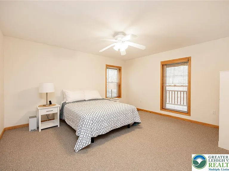 1212 Acacia Dr — Photo 37
