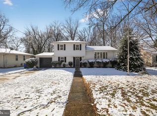 1015 Sycamore Ave, Laurel Springs, NJ 08021