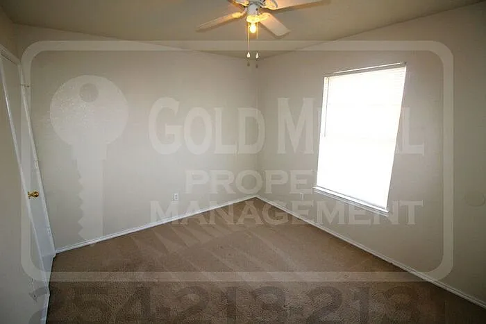 1708 Spring Rose Cir — Photo 10