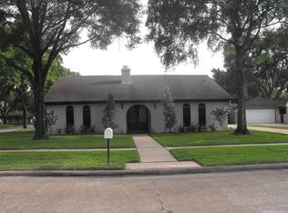 15918 Singapore Ln, Jersey Village, TX 77040