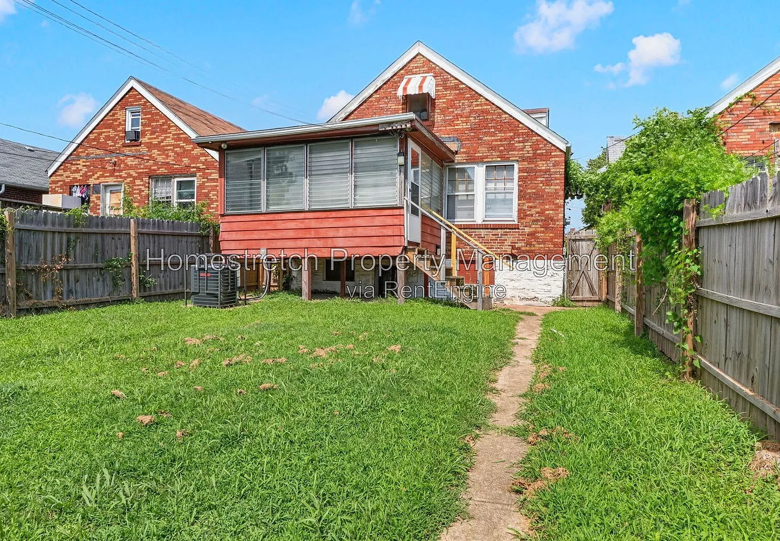 2 bed, 2.0 bath, 1052 sqft, $1,099 — Photo 4