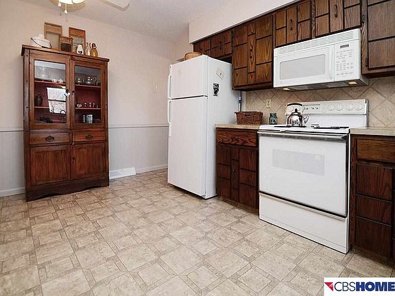 5th image of 15004 Douglas Cir