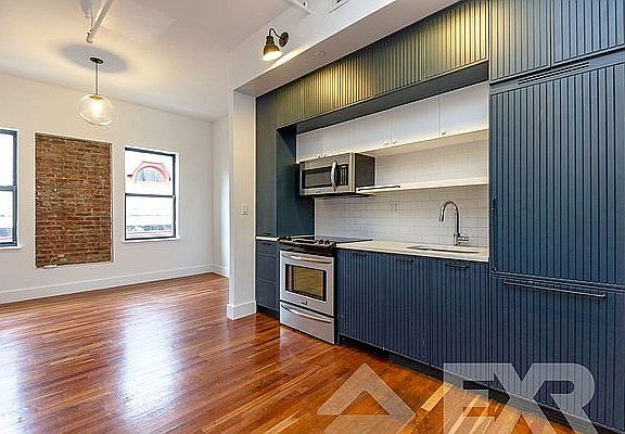 3rd image of 180 Bainbridge St #216