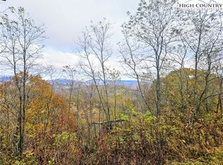 851 E Whenlin Ridge Road, Lansing, NC 28643