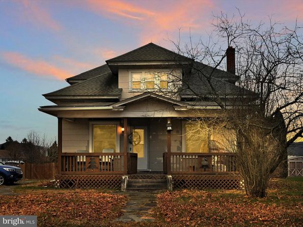 18+ Homes for sale near me zillow 17954