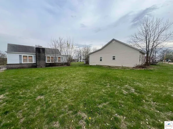 303 W Jefferson St, Cole Camp, MO 65325