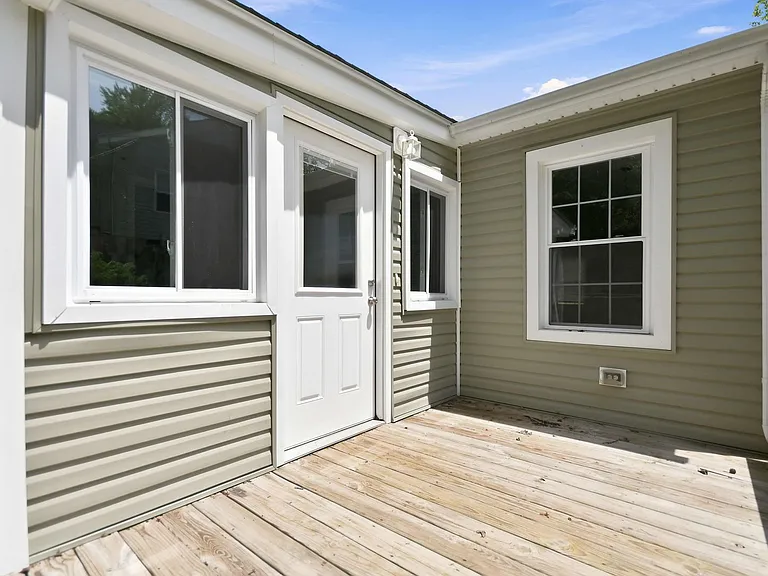 970 Swift Dr — Photo 12