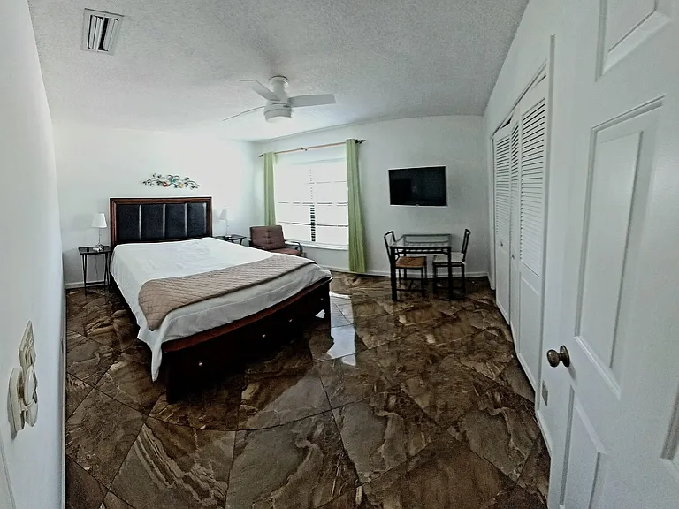 10544 Fenway Pl — Photo 33