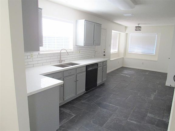 5th image of 18822 Timber Way Dr