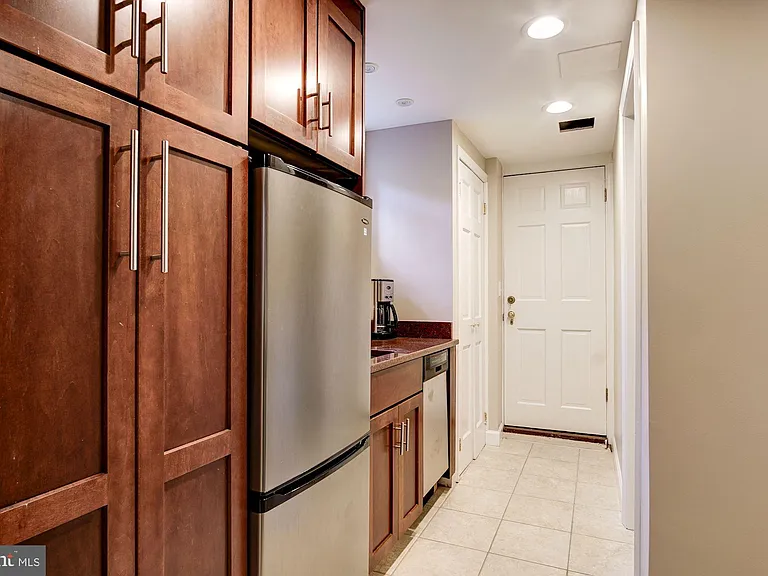 5013 Brookdale Rd — Photo 43