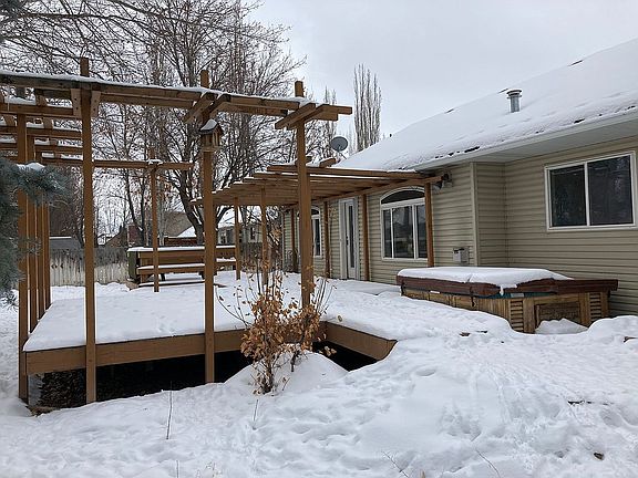 5th image of 3545 Summerfield Dr