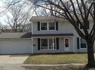 2335 Issaquah St, Cuyahoga Falls, OH 44221
