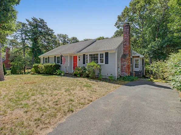 15 Homer Lane, South Dennis, MA 02660