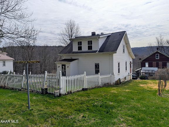 9th image of this home