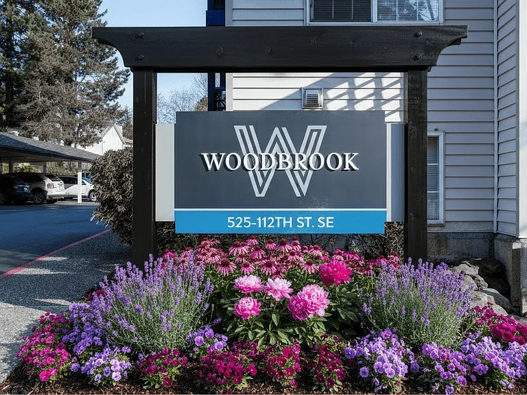 Woodbrook — Photo 27
